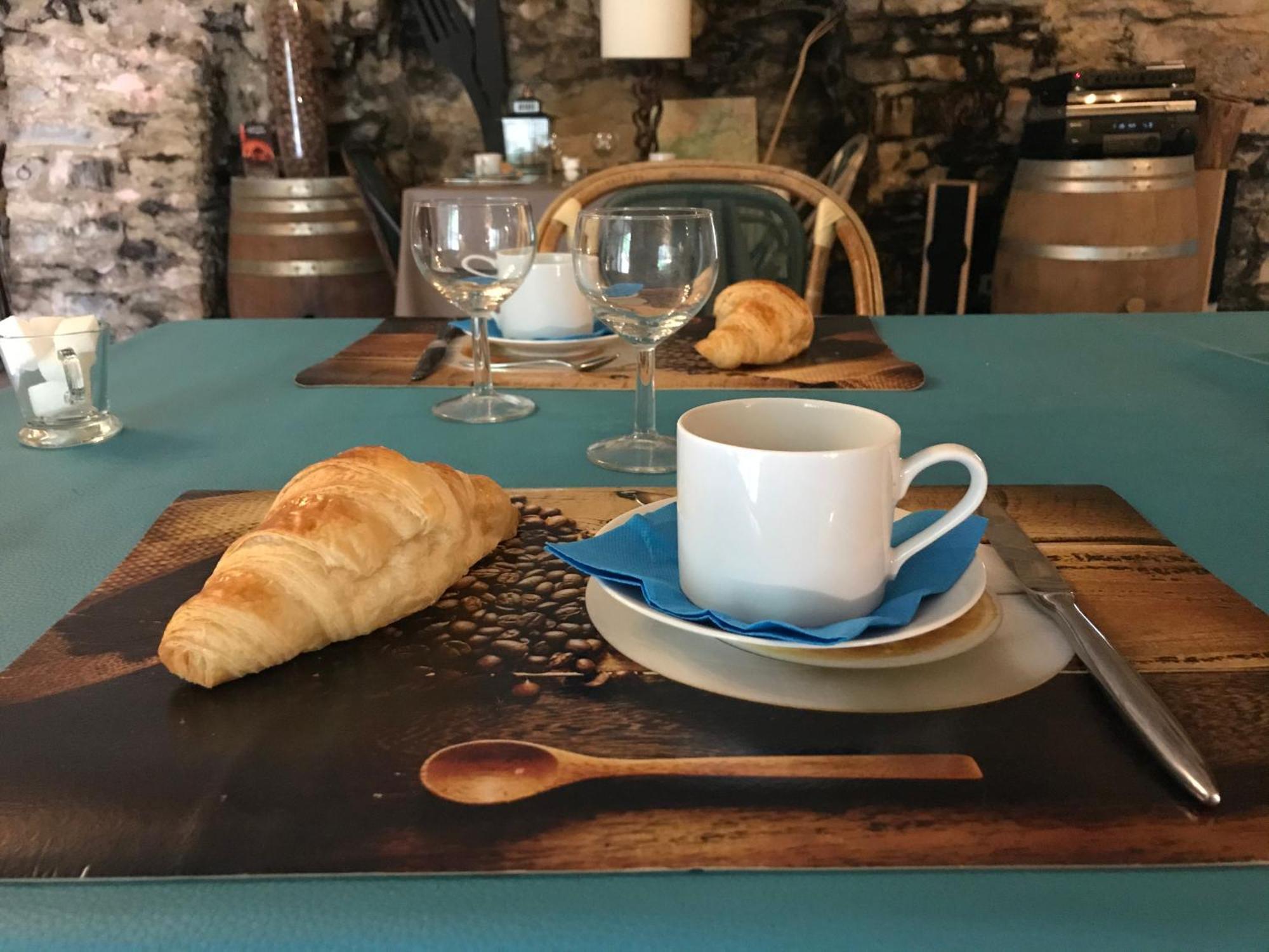 Saint-Jean-dʼAlcapiès Domaine D'Alcapies B&B 외부 사진
